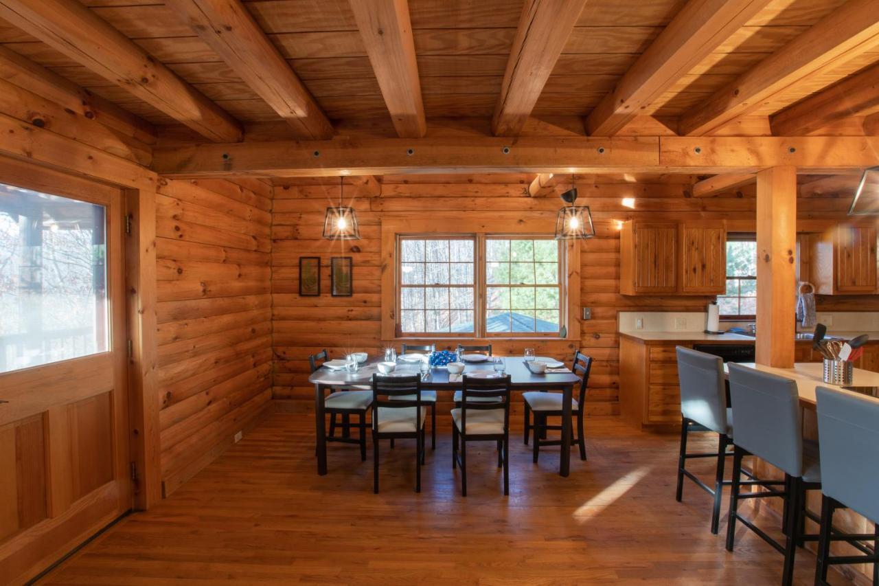 Treetops Cabin Easy To Asheville With Fast Wifi And Great View Swiss Esterno foto